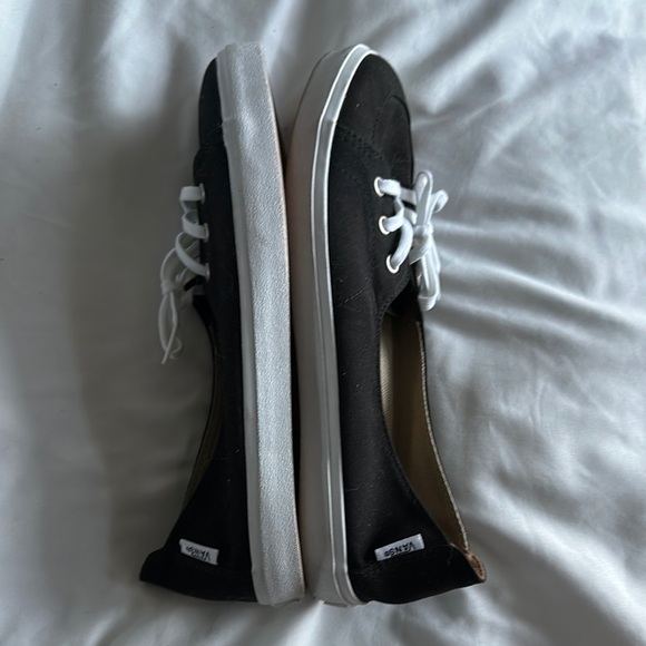 Vans Women's Black Canvas Shoes - Picture 4 of 5
